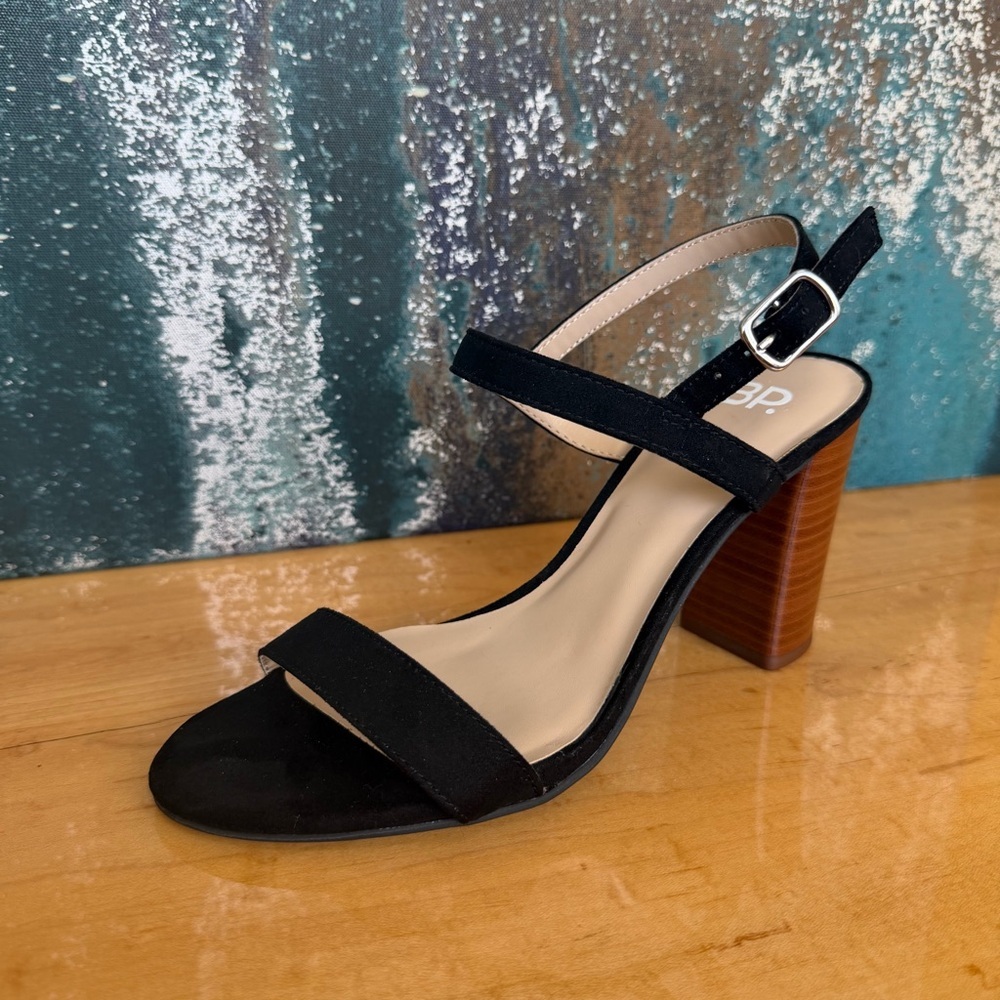 BP. Nordstrom Quiet Luxury Aesthetic‎ Faux Suede Black Block Heel Sandal (EUC)